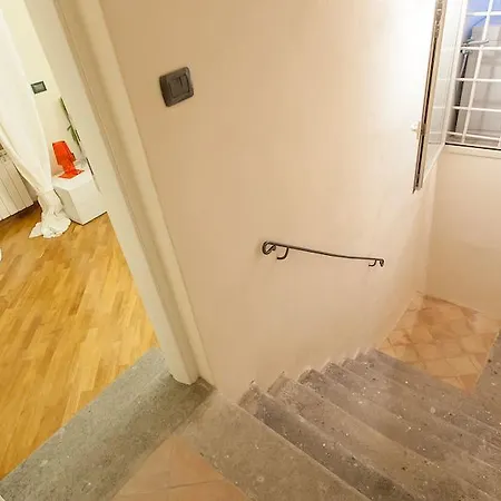 Crociferi Studio * Ρώμη